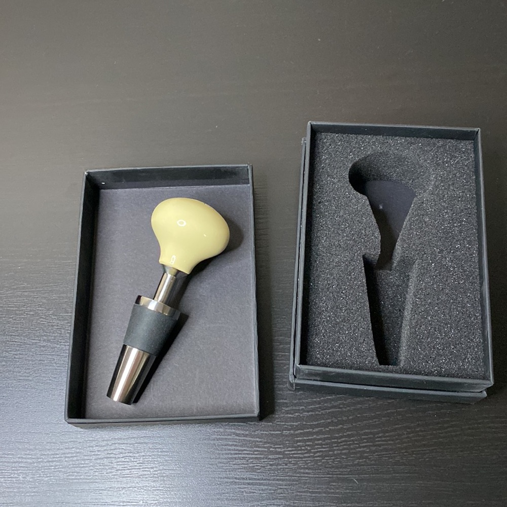 Mercedes Benz Wine Stopper in Shift Knob Style | Cream - Picture 5 of 9